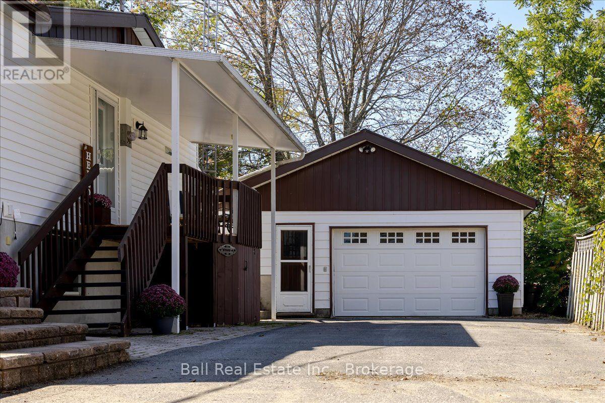 1420 EASTVIEW DRIVE - 6