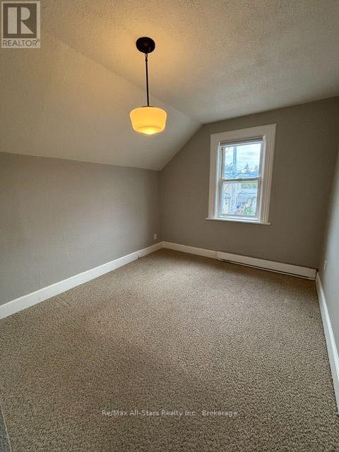 9 Francis Street West — photo 10