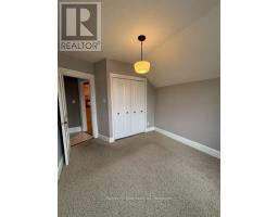 A - 9 Francis Street W, Kawartha Lakes, ON K0M1N0 Photo 11