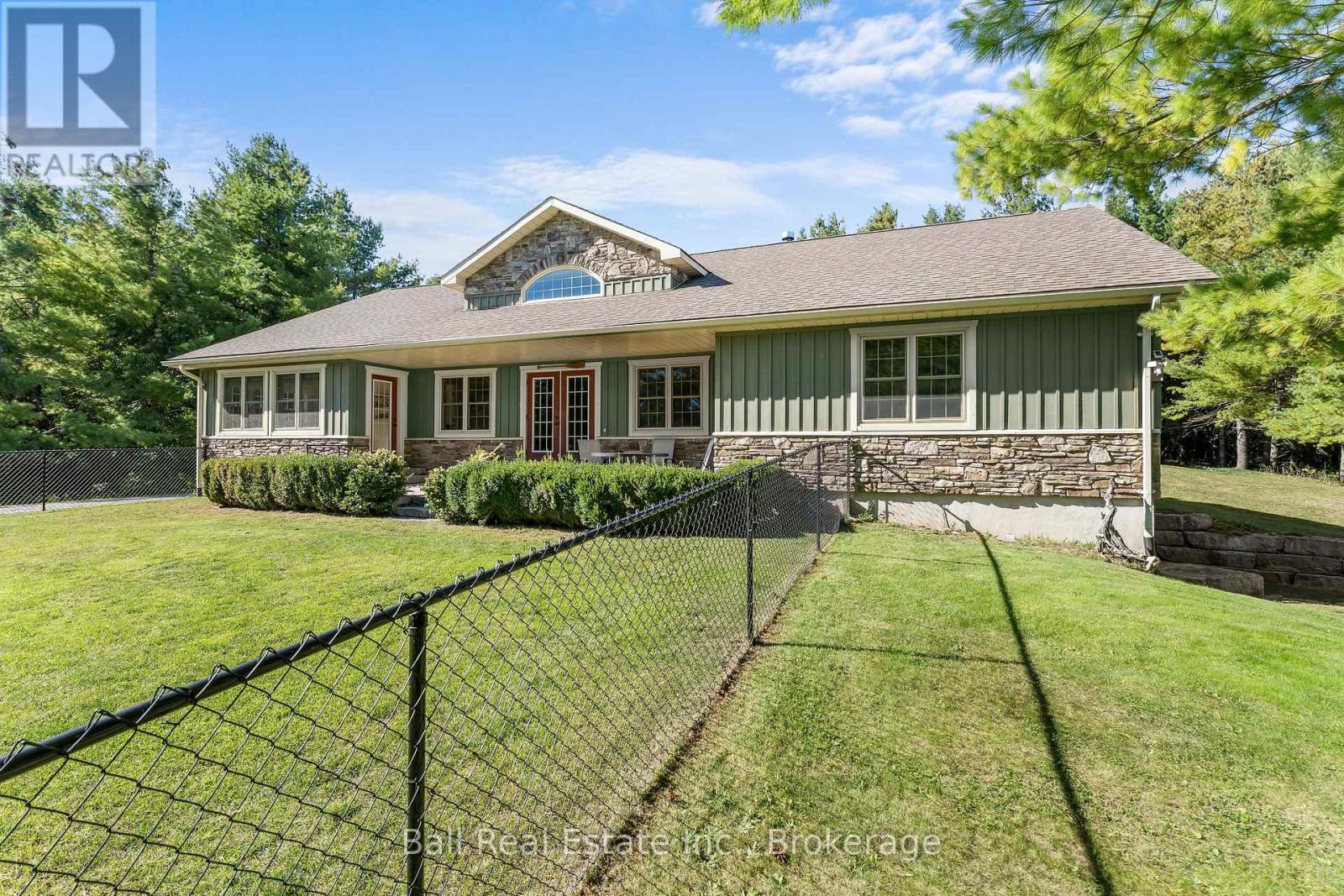 382 Lakehurst Circle Road, Trent Lakes, Ontario, K0L1J0, Trent Lakes, Ontario — photo 2 of 5