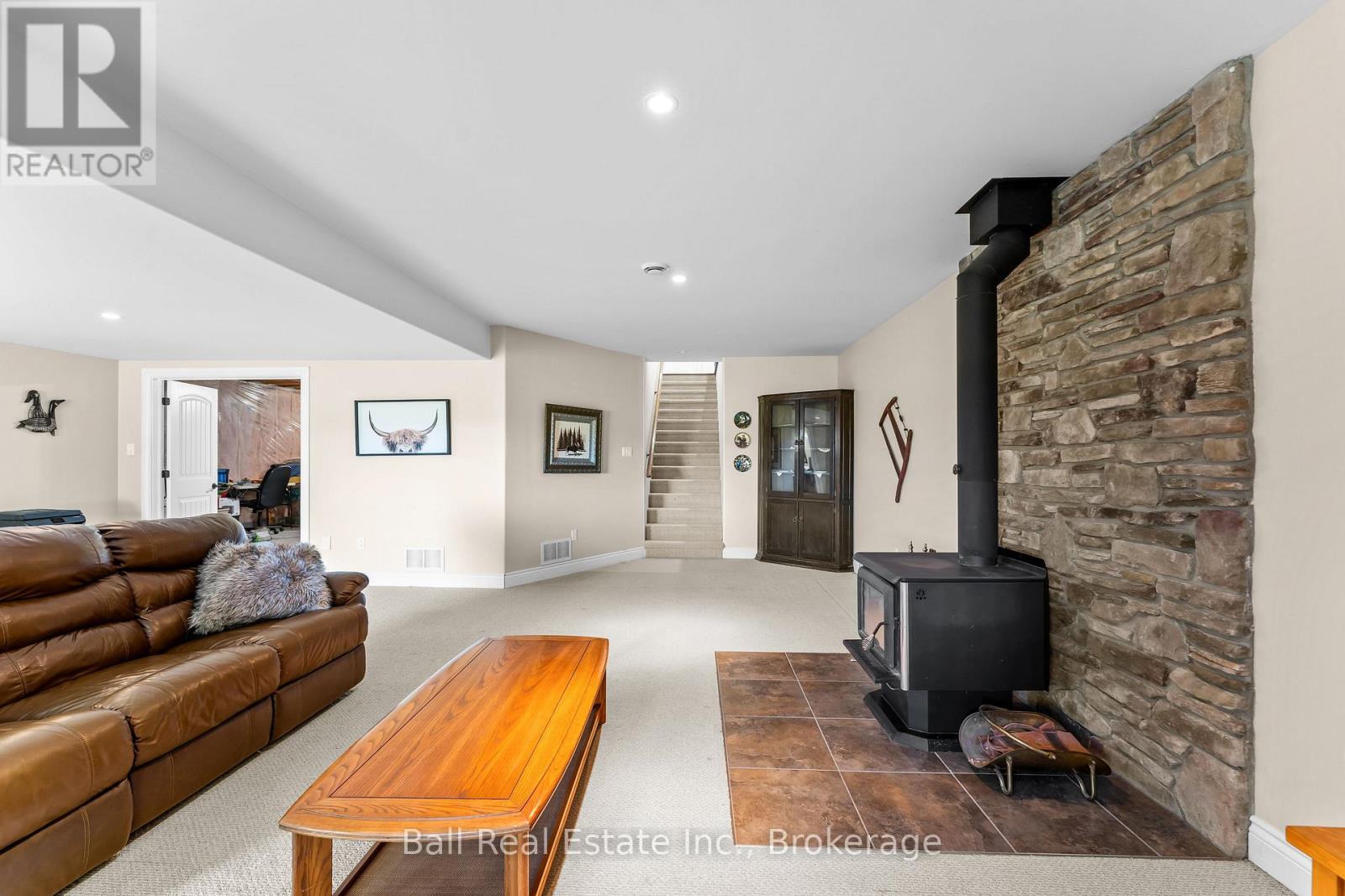 382 LAKEHURST CIRCLE ROAD - 25