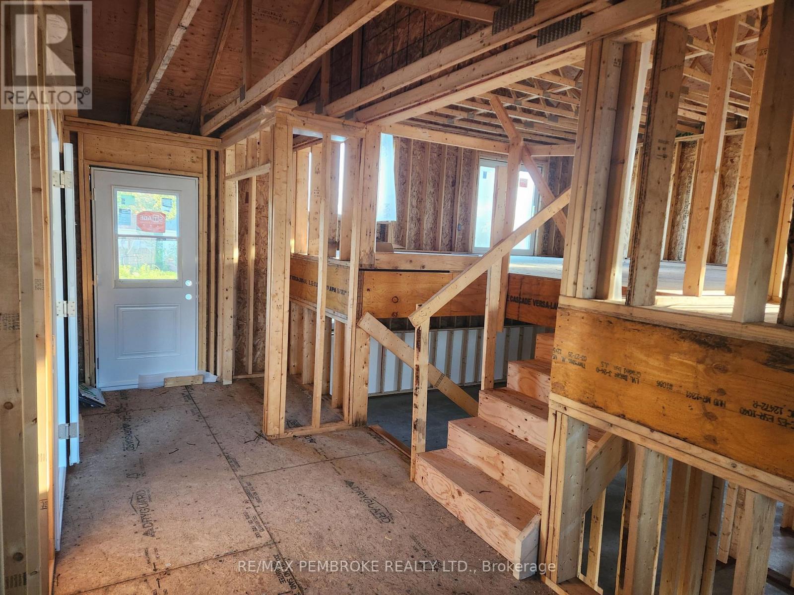 12 EDDY CRESCENT - Image 3