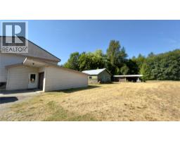 719 Big Eddy Road, Revelstoke, BC V0E2S0 Photo 14