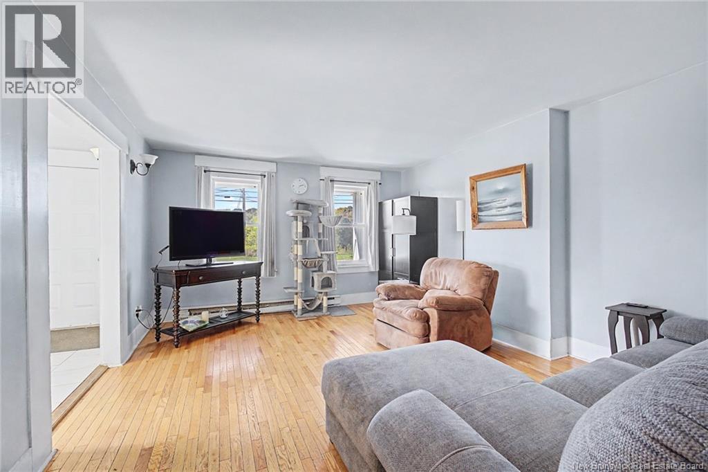 2 River Street - Image 8