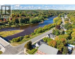 2 River Street, Fredericton, NB E3A4L6 Photo 37
