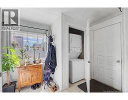 2 River Street, photo 3