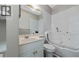 319 Cimarron Bay, Okotoks, AB T1S1R6 Photo 20