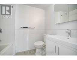 507 - 10 Shallmar Boulevard, Toronto, ON M5N1J4 Photo 8