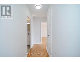 507 - 10 Shallmar Boulevard, Toronto, ON M5N1J4 Photo 9