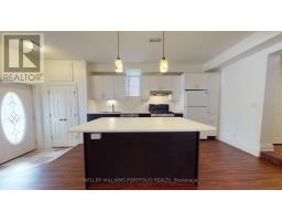 5 - 546 Eglinton Avenue E, Toronto, ON M4P1N9 Photo 11