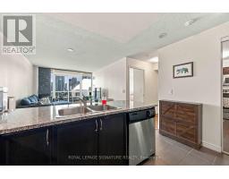 1612 - 25 Lower Simcoe Street, Toronto, ON M5J3A1 Photo 11