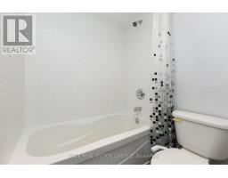 502 - 120 Dalliomore Circle, Toronto, ON M3C4J1 Photo 18