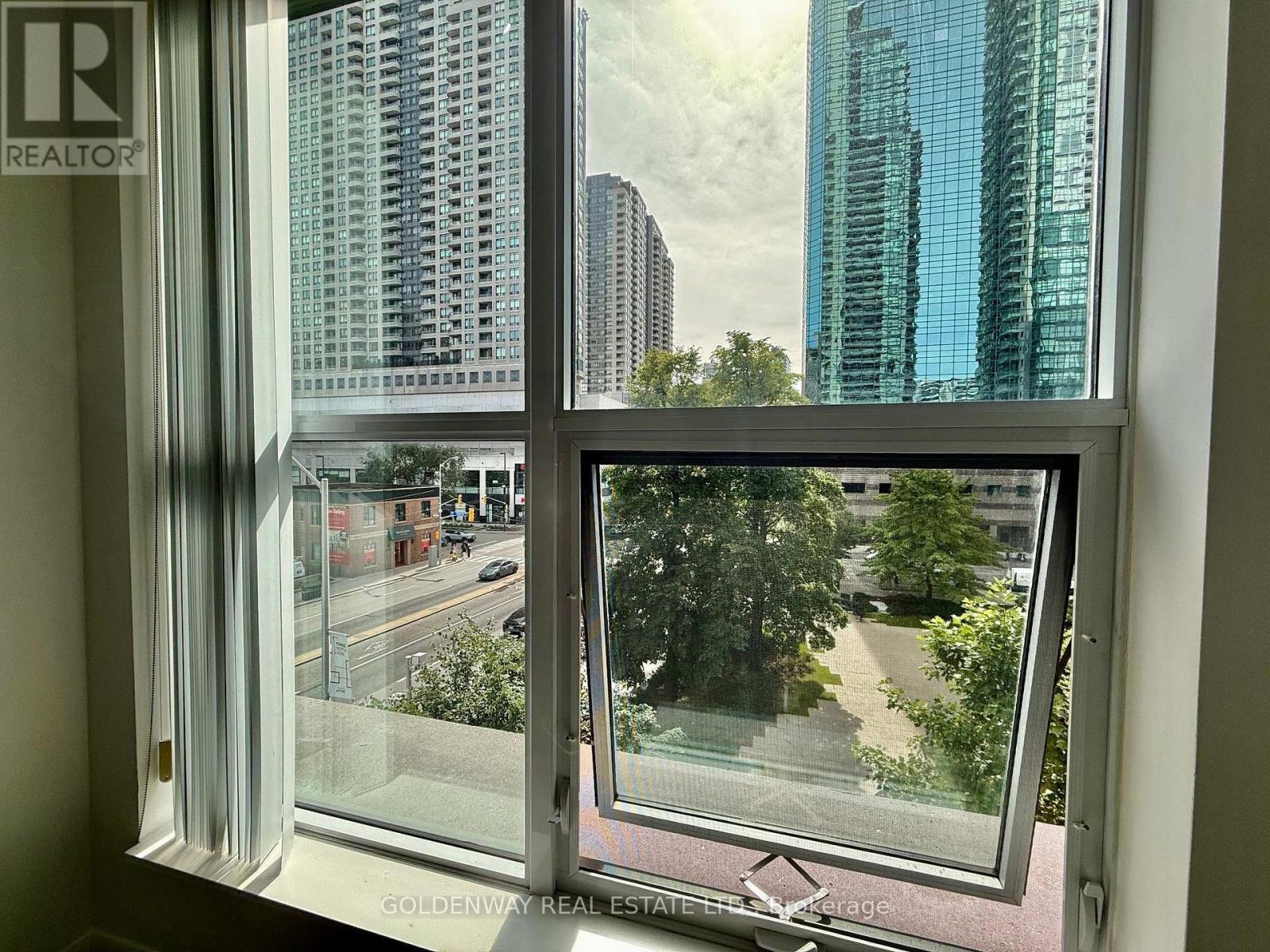#110 5168 YONGE STREET - 14