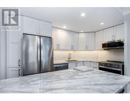 502 - 218 Queens Quay W, Toronto, ON M5J2Y6 Photo 35