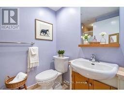 Bedroom 2 - 502 - 218 Queens Quay W, Toronto, ON M5J2Y6 Photo 6