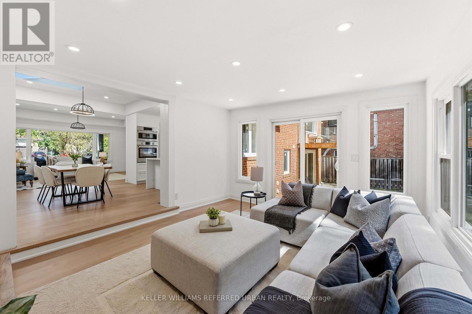 27 CHRISTINE CRESCENT - 19