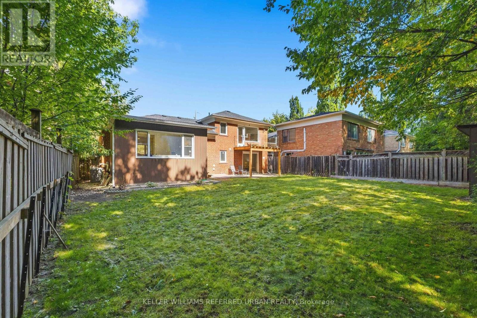 27 CHRISTINE CRESCENT - 45