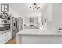 Kitchen - 27 Christine Crescent, Toronto, ON M2R1A4 Photo 7
