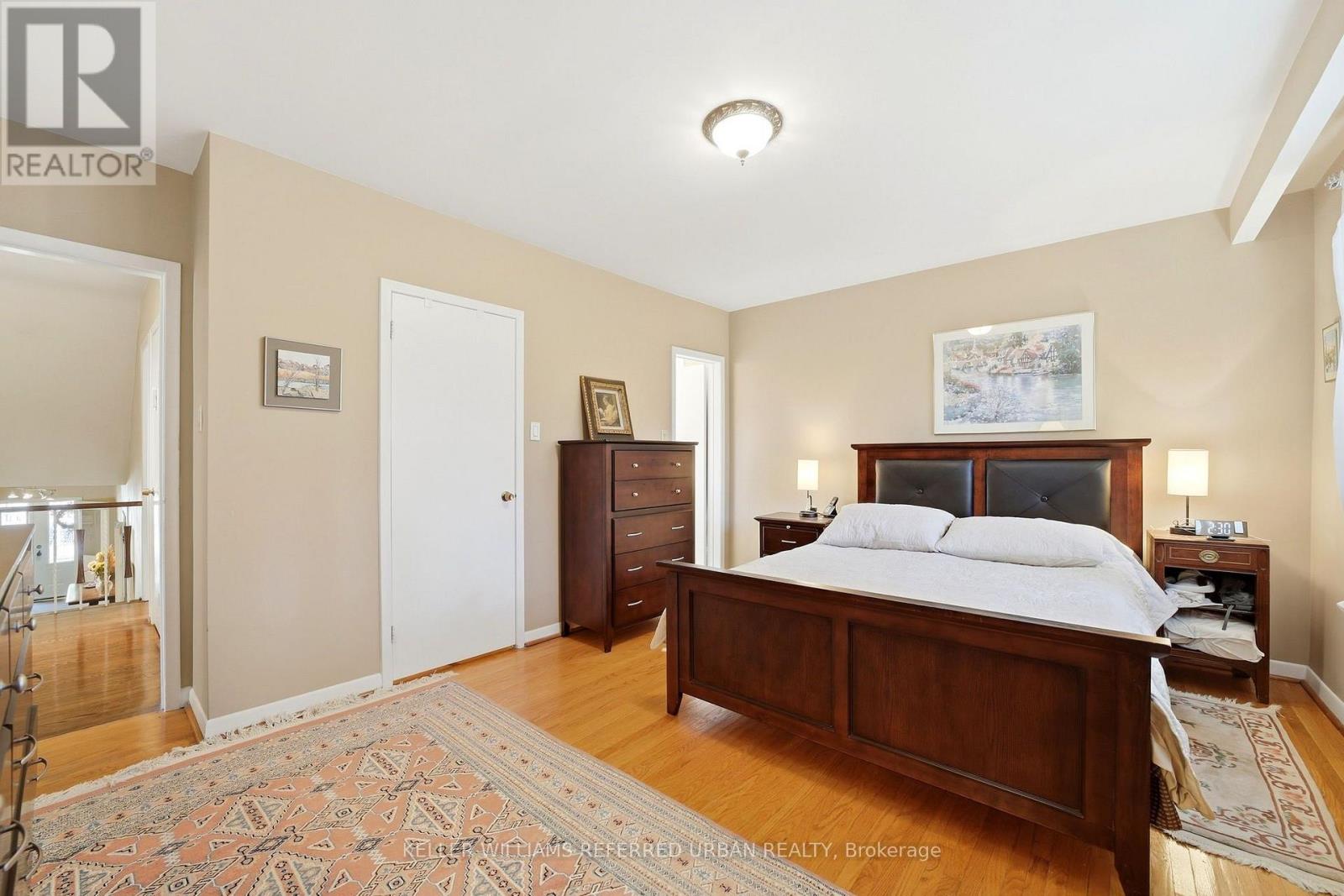 23 BANSTOCK DRIVE - 28