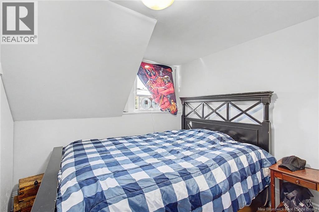 4 River Street - 26