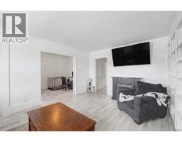 Mud room - 4 River Street, Fredericton, NB E3A4L6 Photo 6