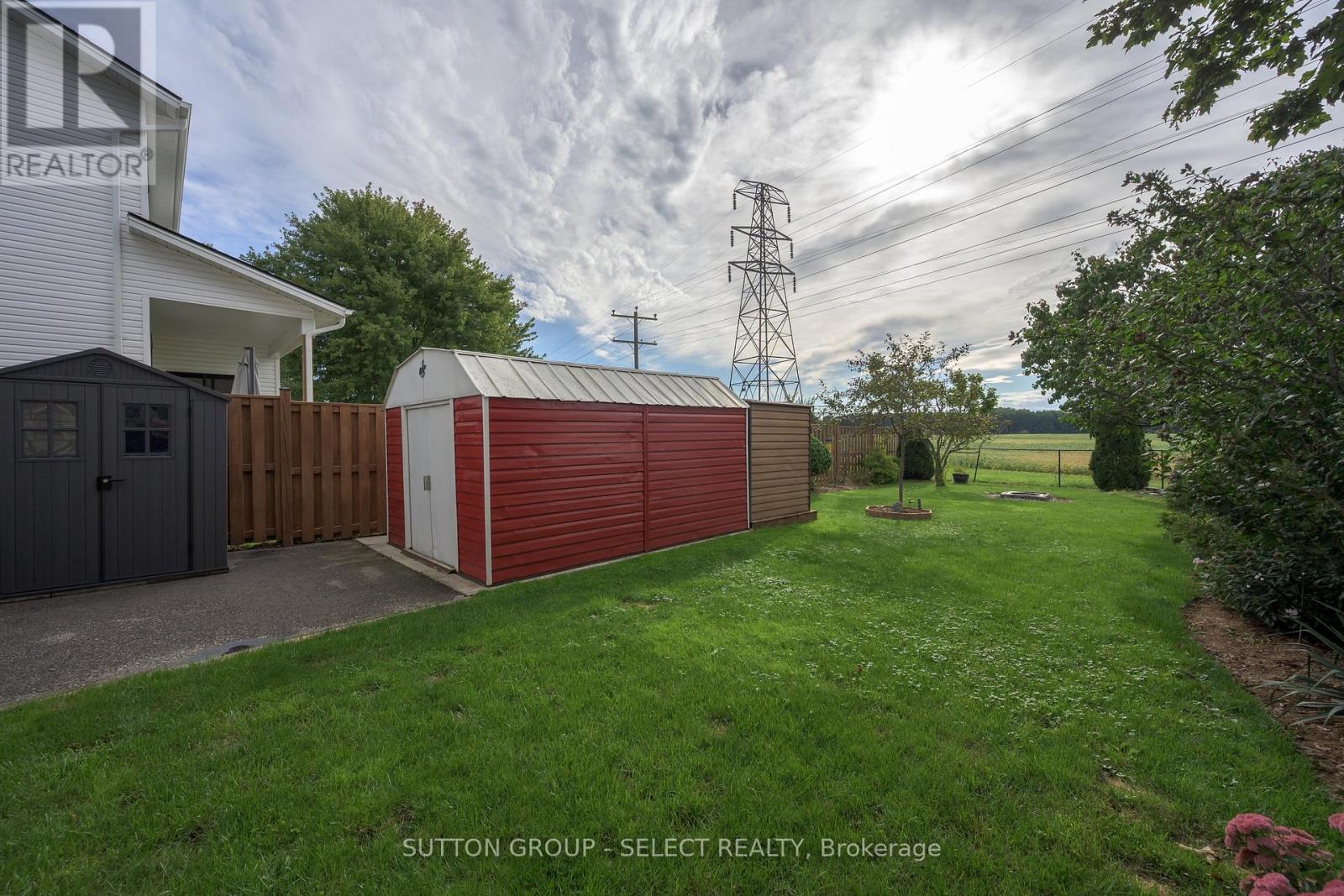 282 MARSH LINE - 12