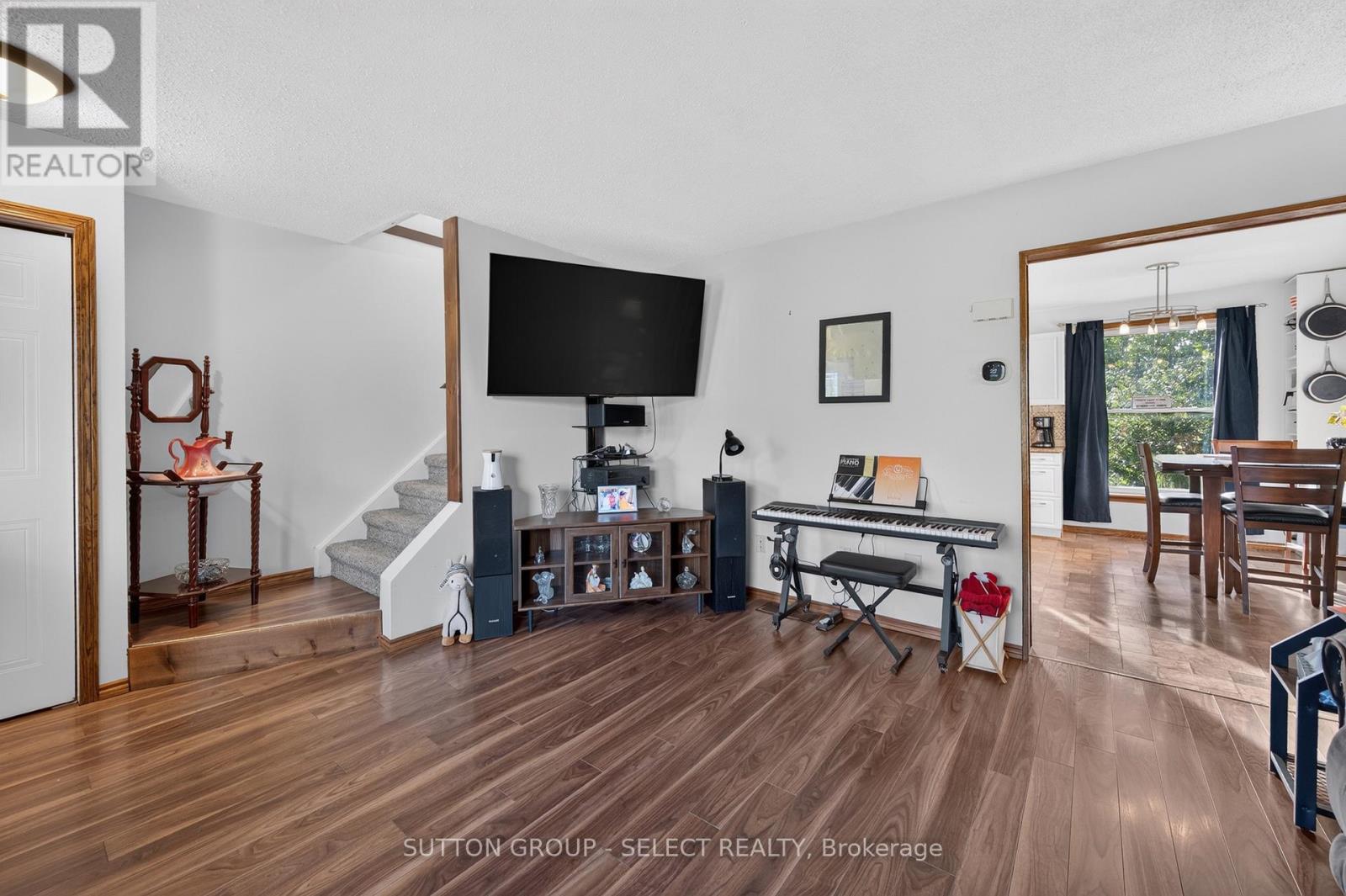 282 MARSH LINE - Image 18