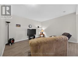7802 Sabine Drive, Niagara Falls, ON L2H3E4 Photo 24