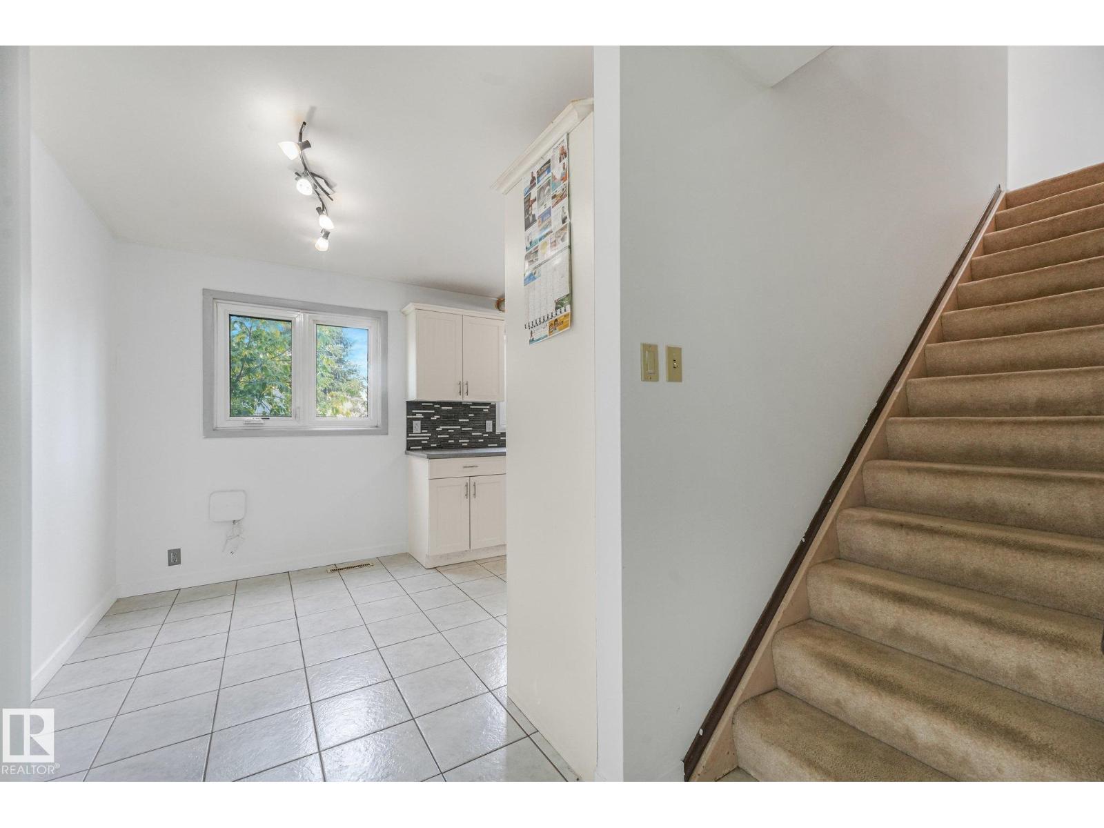 10410 LAUDER AV NW - 10