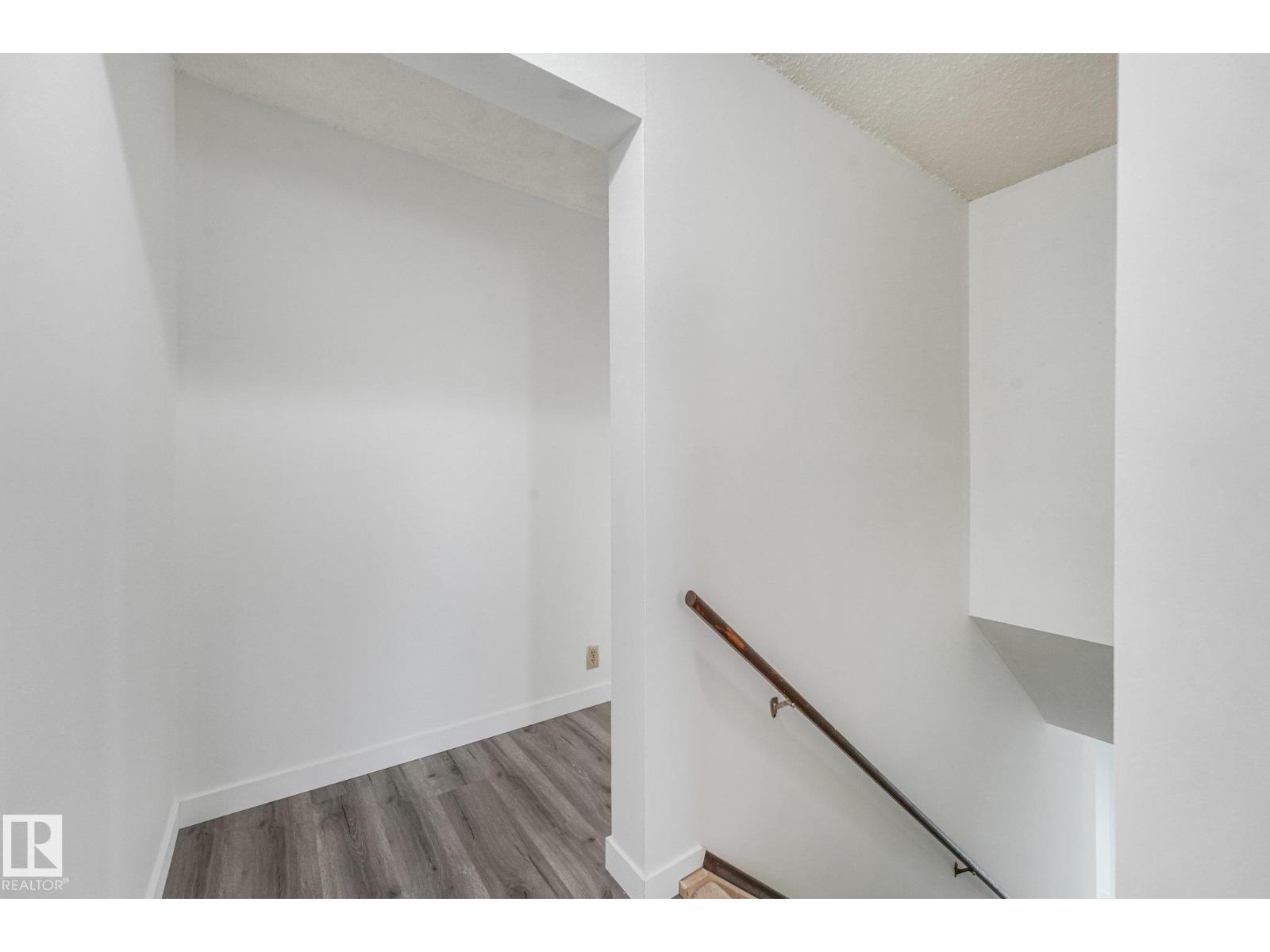 10410 LAUDER AV NW - 19