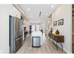 7817 Yorke Rd Nw, Edmonton, AB T5G2R6 Photo 12