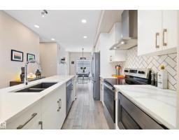7817 Yorke Rd Nw, Edmonton, AB T5G2R6 Photo 13