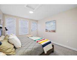 7817 Yorke Rd Nw, Edmonton, AB T5G2R6 Photo 33