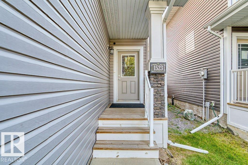1523 168 ST SW - 2