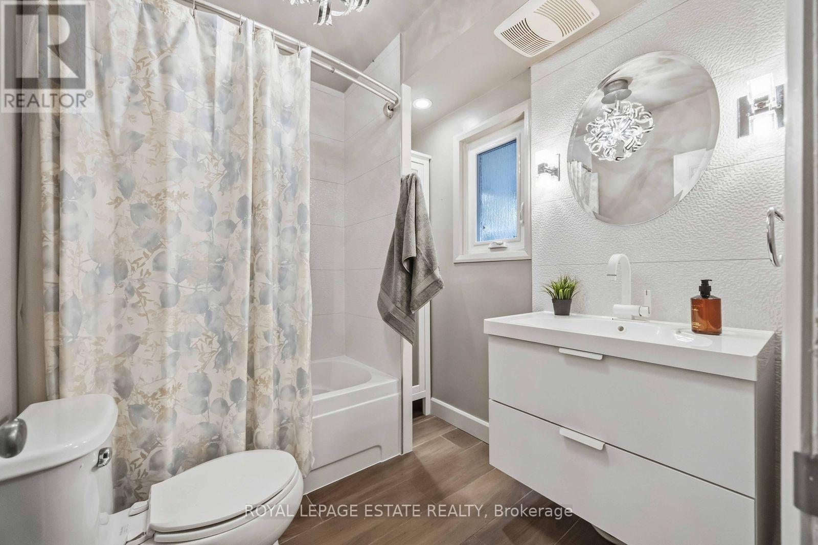 47 HARDING BOULEVARD - 8
