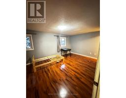 Upper - 56 Overlord Crescent, Toronto, ON M1B4P3 Photo 14