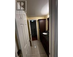 Upper - 56 Overlord Crescent, Toronto, ON M1B4P3 Photo 17