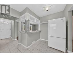 1197 Pharmacy Avenue, Toronto, ON M1R2H5 Photo 10