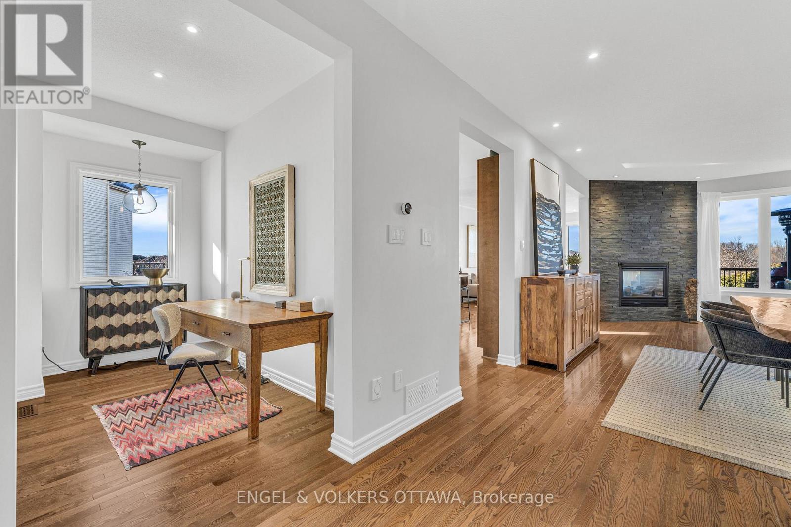 1080 NORTHGRAVES CRESCENT - Image 20