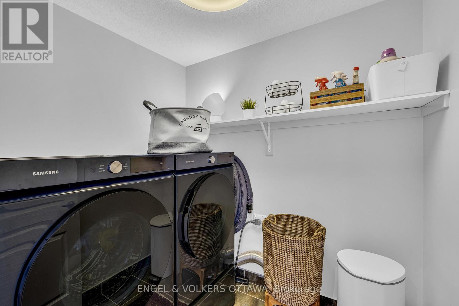 1080 NORTHGRAVES CRESCENT - Image 39