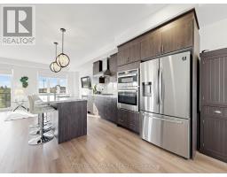 2 Seacoasts Circle, Vaughan, ON L6A5B6 Photo 14