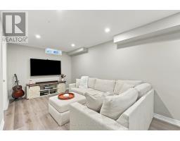 19 Caserta Street, Georgina, ON L4P0E6 Photo 32