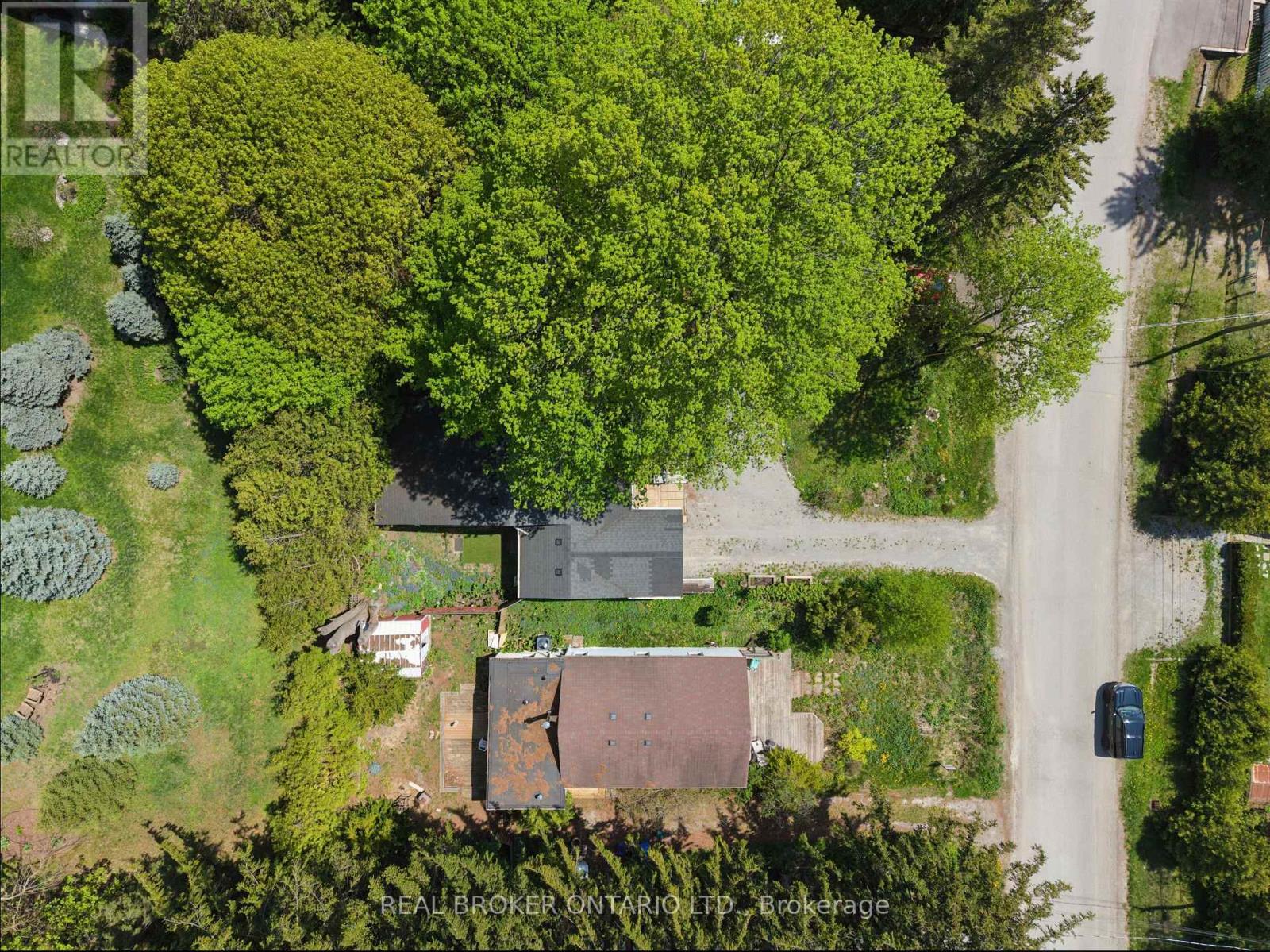 42 CONNOR DRIVE - Image 37