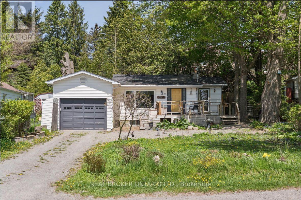 42 CONNOR DRIVE - 5