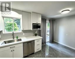 110 College Crescent, Barrie, ON L4M5C9 Photo 10