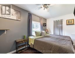 18 Poyntz Street, Penetanguishene, ON L9M1M4 Photo 14