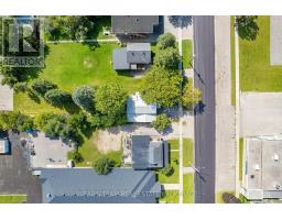 18 Poyntz Street, Penetanguishene, ON L9M1M4 Photo 30