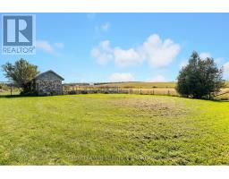 1346 Penetanguishene Road, Springwater, ON L4M4Y8 Photo 31