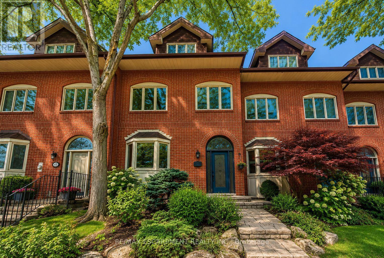 Photo of 45 Tradewind Drive
