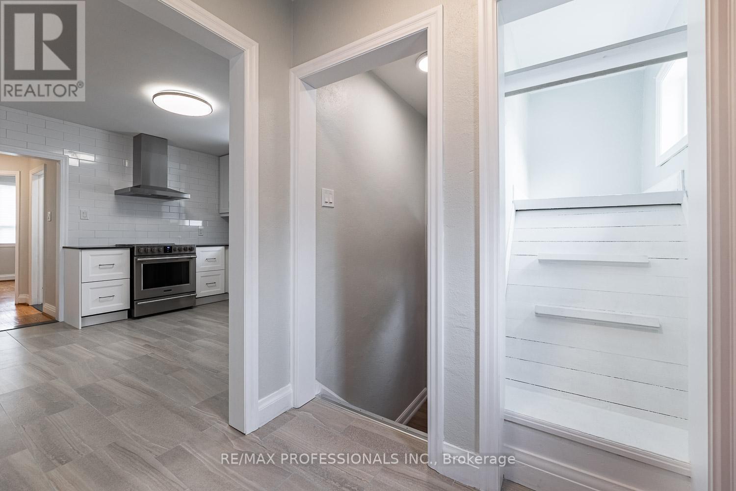 Photo of 11 STOCK AVENUE